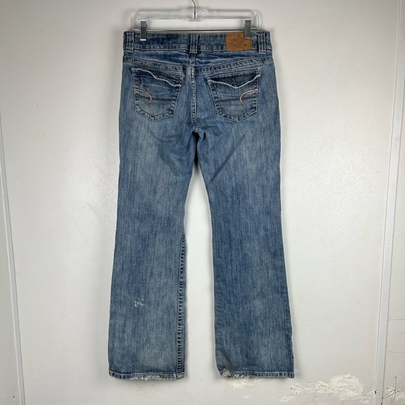 American Eagle Womens Boyfriend Jeans Light Blue Mid Rise Long Length Size 10 - Picture 6 of 12